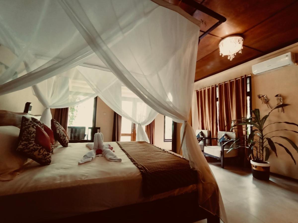 Tangkoko Sanctuary Villa Bitung Zewnętrze zdjęcie