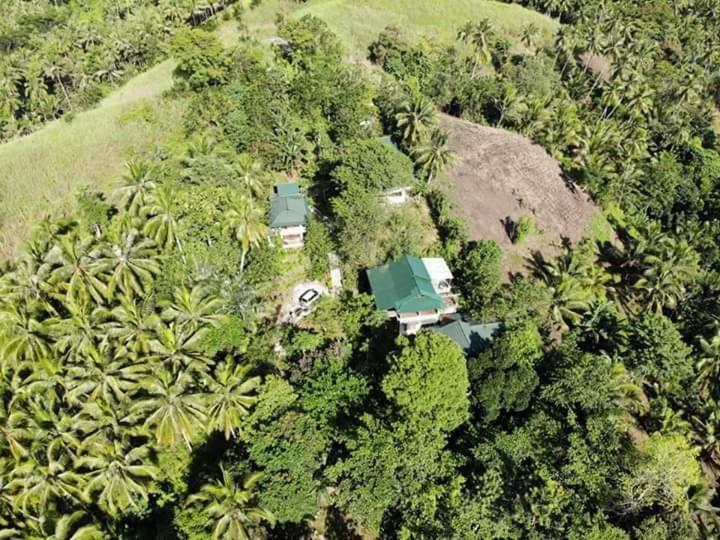 Tangkoko Sanctuary Villa Bitung Zewnętrze zdjęcie