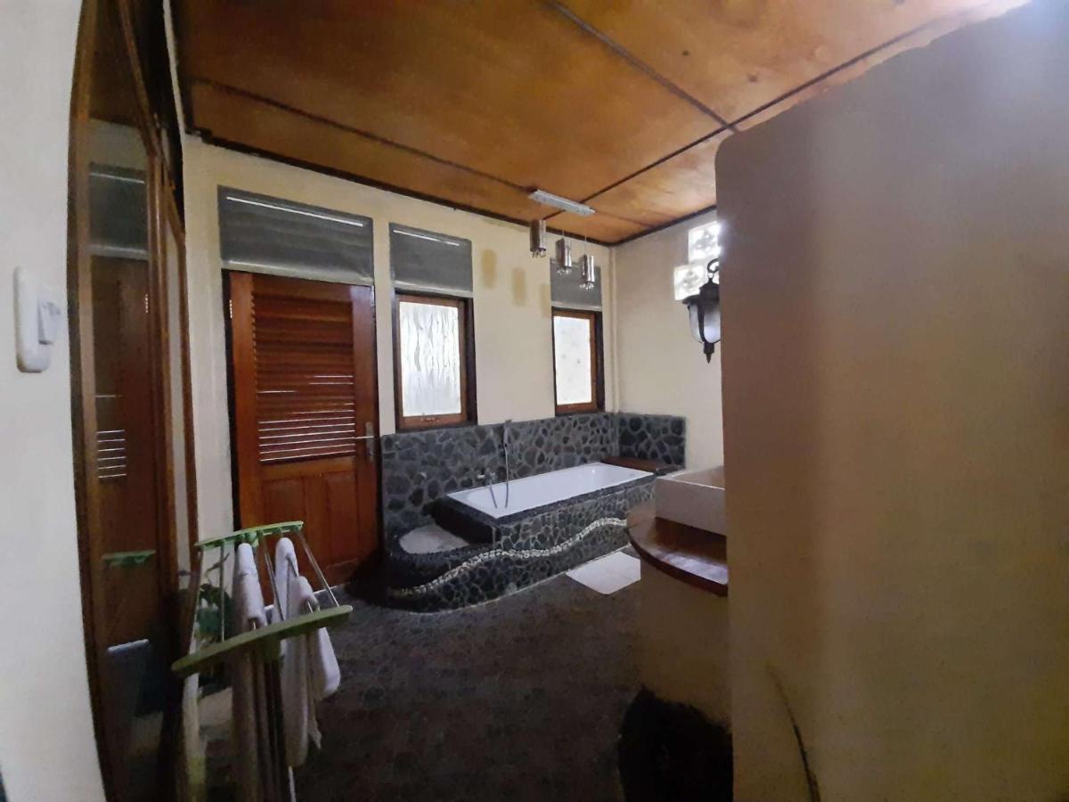 Tangkoko Sanctuary Villa Bitung Zewnętrze zdjęcie